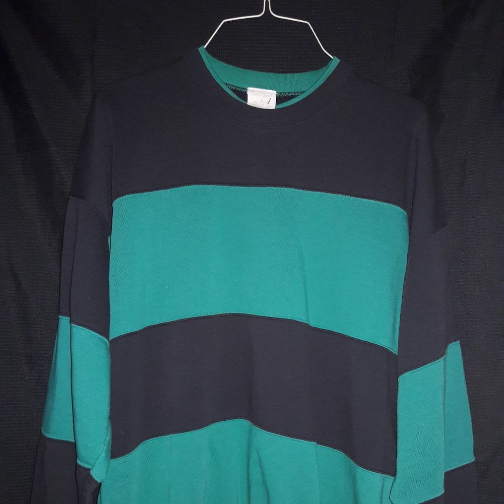 Vintage sweater unknown brand
